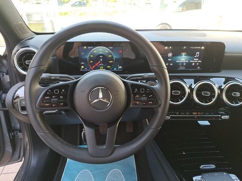 Mercedes-Benz Classe A A 180 d Automatic 4p. Sport