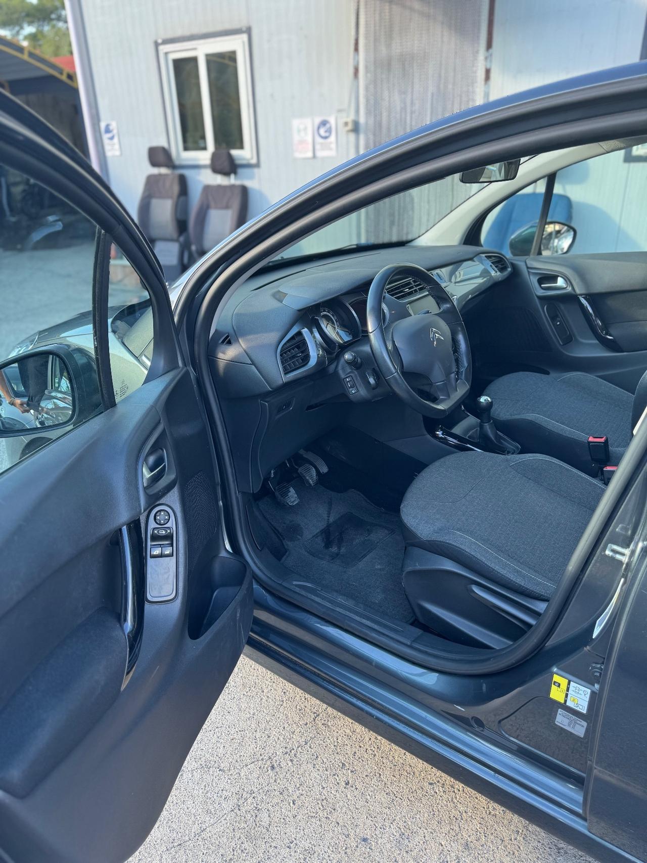 Citroen C3 PureTech 82 Selection