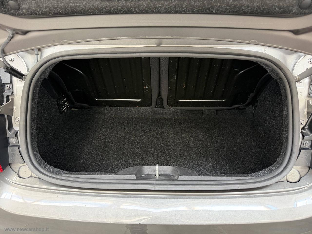 FIAT 500 C 1.0 Hybrid Dolcevita NEOPATENTATI