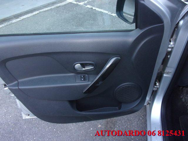 DACIA Logan MCV 0.9 TCe 12V 90CVLauréate GPL