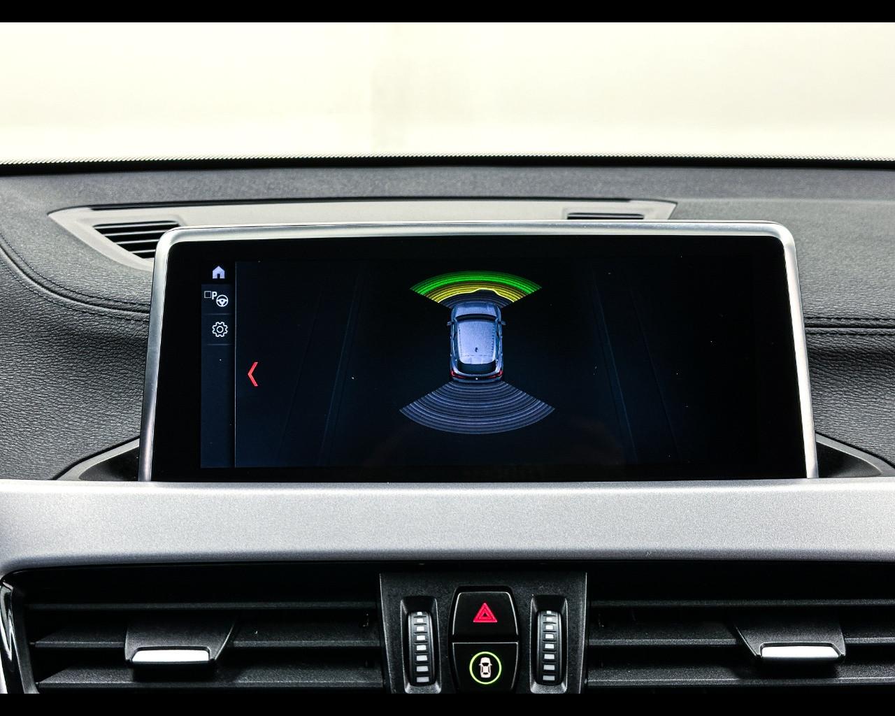 BMW X2 (F39) - X2 xDrive25e Business-X