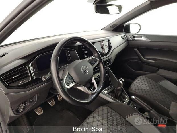 Volkswagen Taigo 1.0 TSI 110 CV R-Line