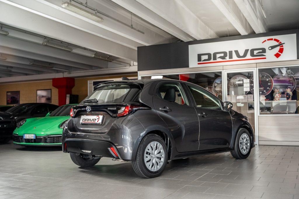 TOYOTA Yaris 1.5 Hybrid 5 porte Active