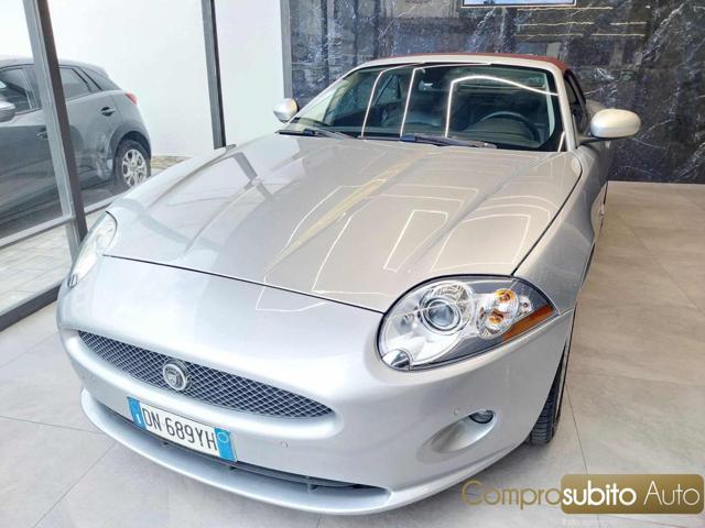 JAGUAR XK 4.2 V8 Convertibile