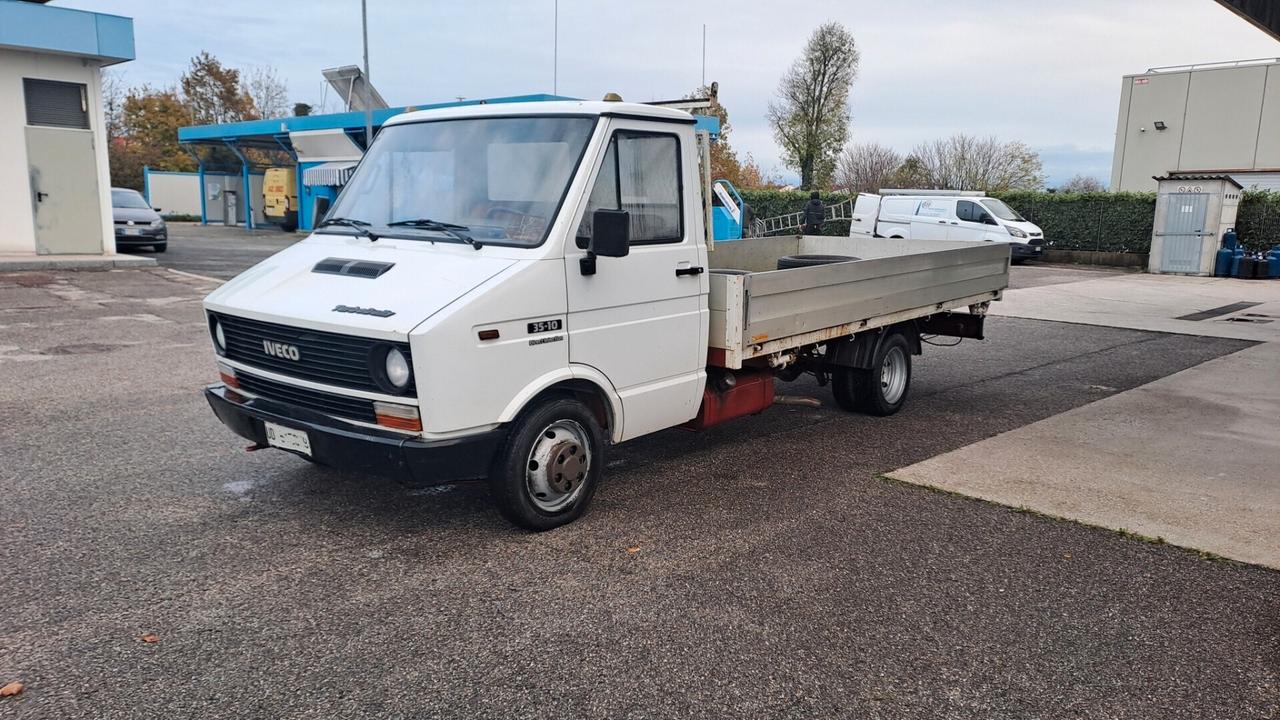 Iveco Daily 35-10 Cassone fisso 4,3 metri portata 1400 KG