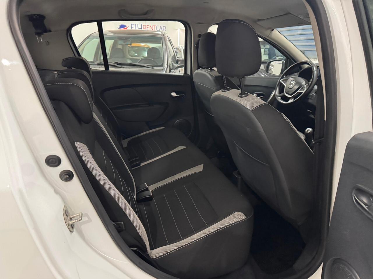 Dacia Sandero Stepway 1.5 Blue dCi 95 CV Comfort