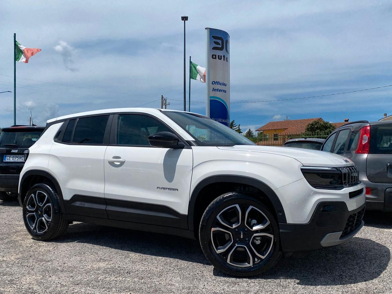 Jeep Avenger 1.2 Turbo 100 CV Summit Pack INFOTAINMENT