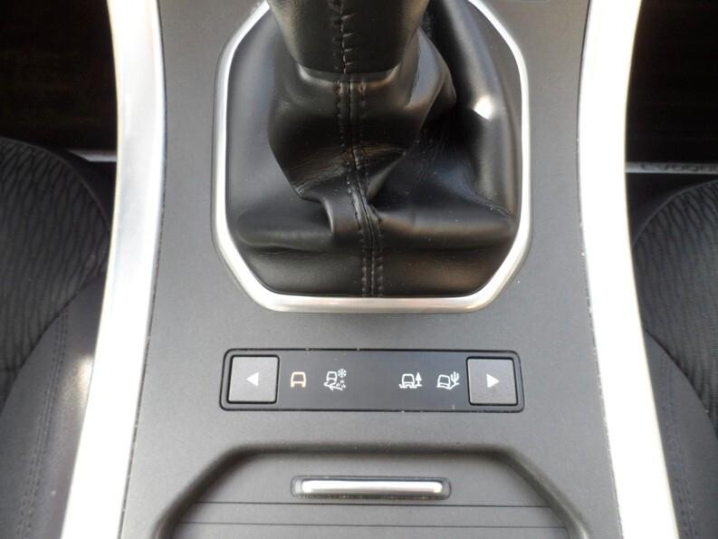 Range Rover Evoque 2.0 TD4 150 CV 4x4 Pure