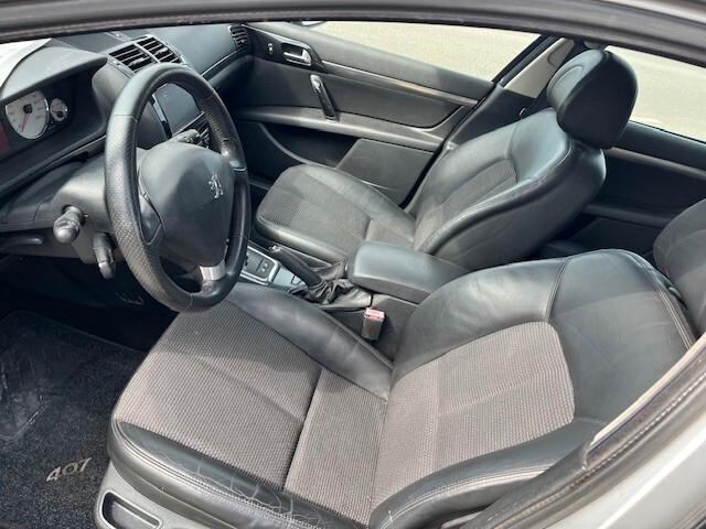 Peugeot 407 2.0 HDi SW Ciel Business