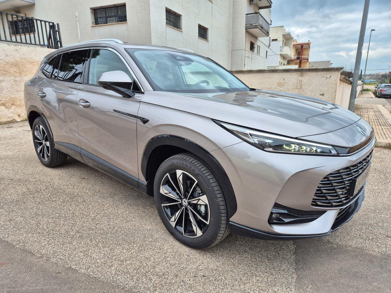 HS 1.5 Comfort 224CV FULL HYBRID