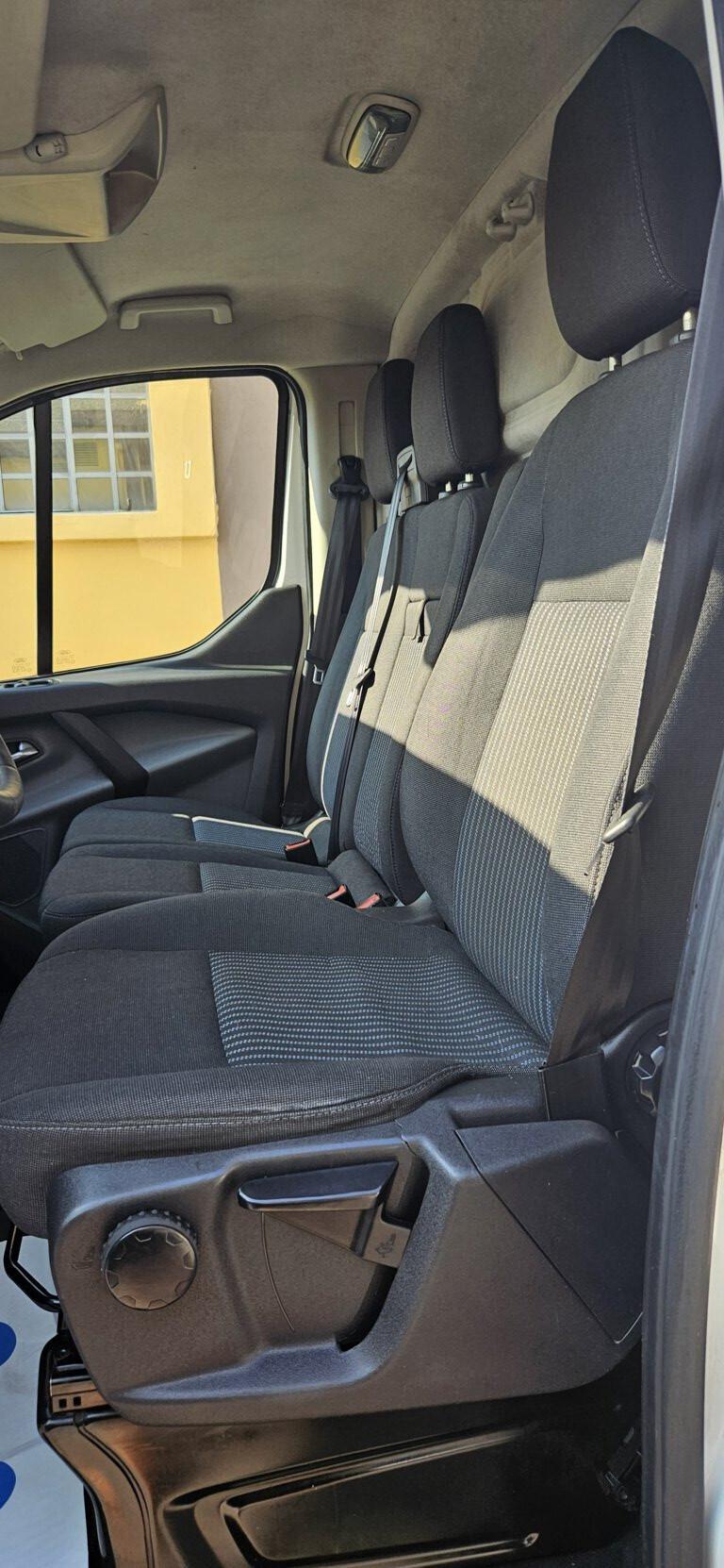 FORD TRANSIT CUSTOM 2.2 DCI 126 CV TA-PN CON GANCIO TRAINO OMOLOGATO! UNICO PROPRIETARIO!+IVA