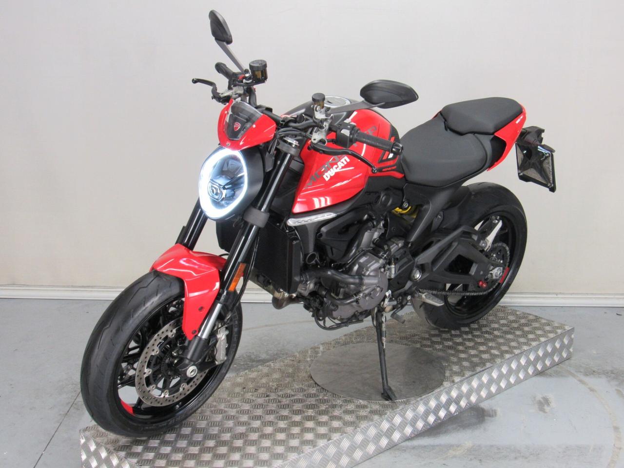 Ducati Monster 937 ABS