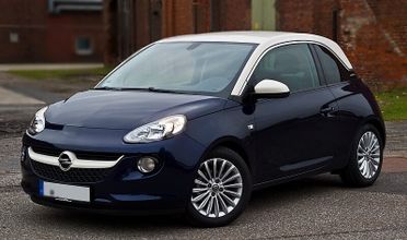 Opel Adam 1.2 70 CV Slam