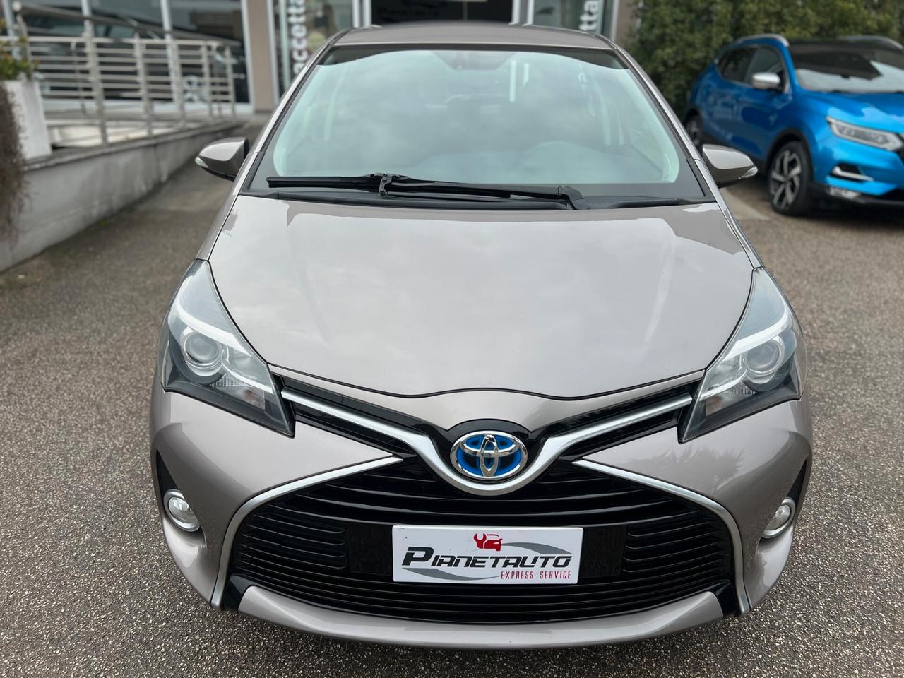 Toyota Yaris 5pt 1.5h 75cv Active OK NEOPAT. TELCLIMA/CAMERA