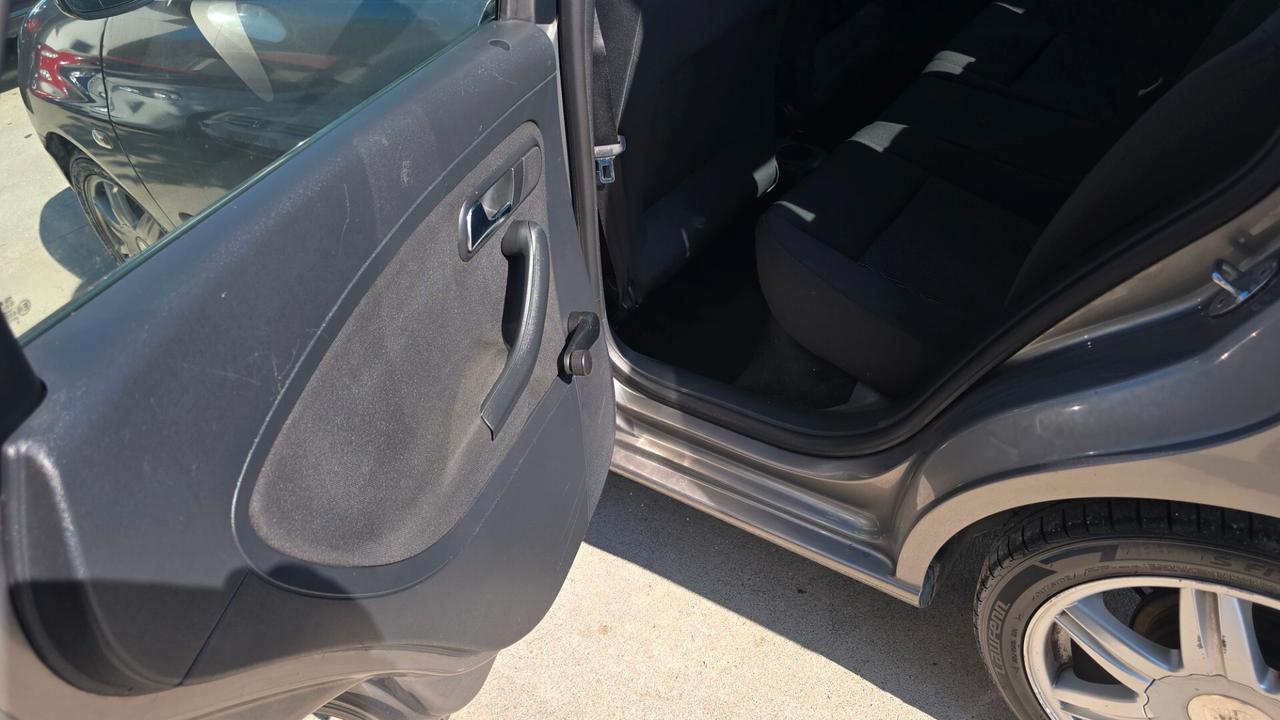Seat Ibiza 1.4 TDI 69CV 5p. Free