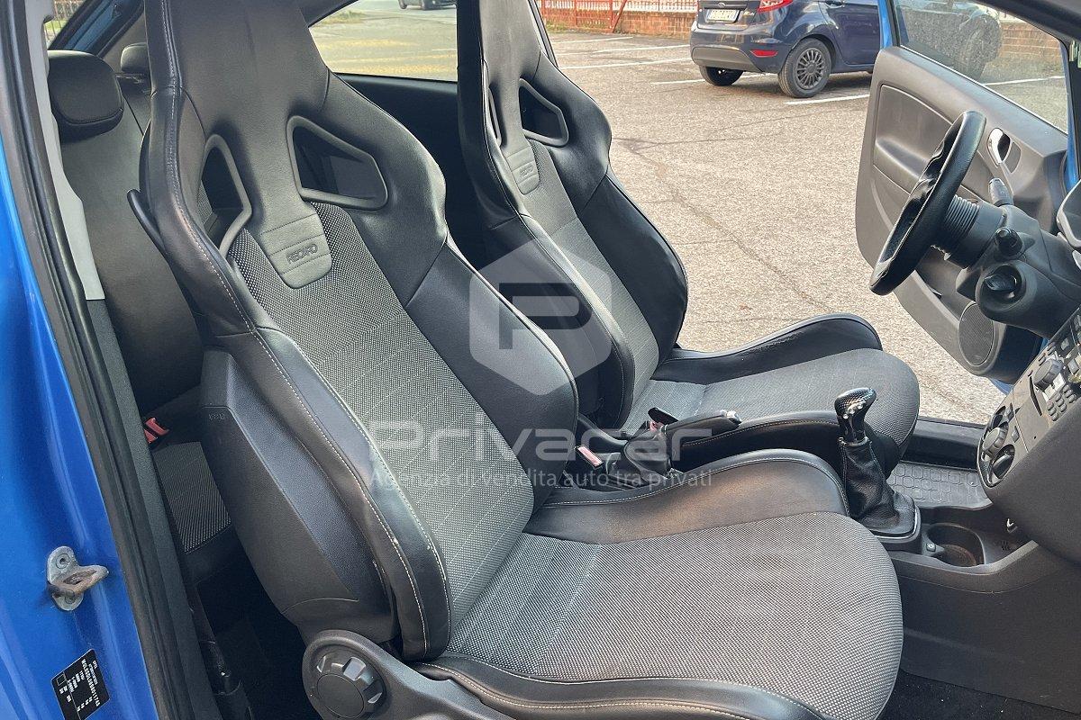 OPEL Corsa 1.6 T 192CV 3 porte OPC