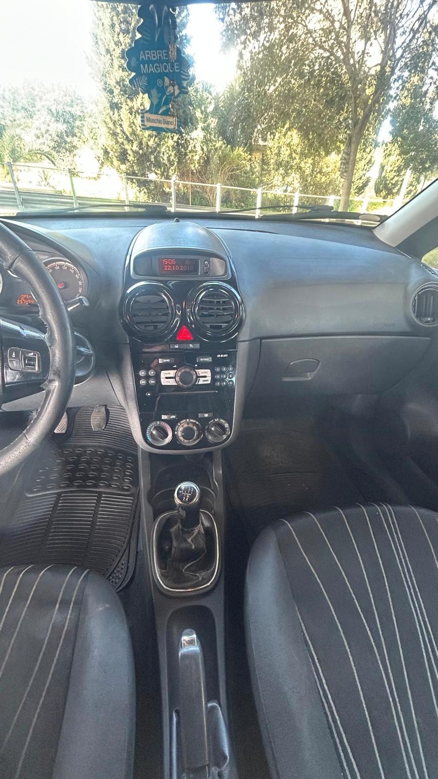 Opel Corsa 1.3 CDTI 75C 3 porte