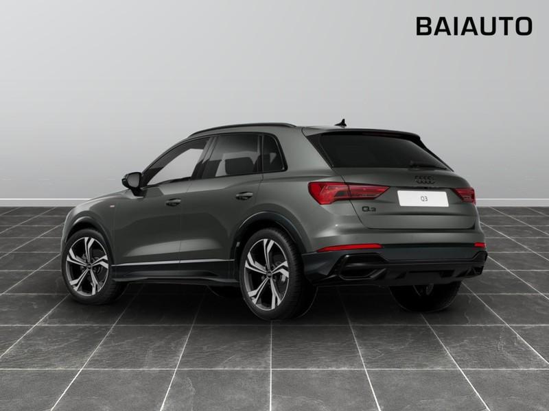 Audi Q3 35 2.0 tdi identity black s tronic