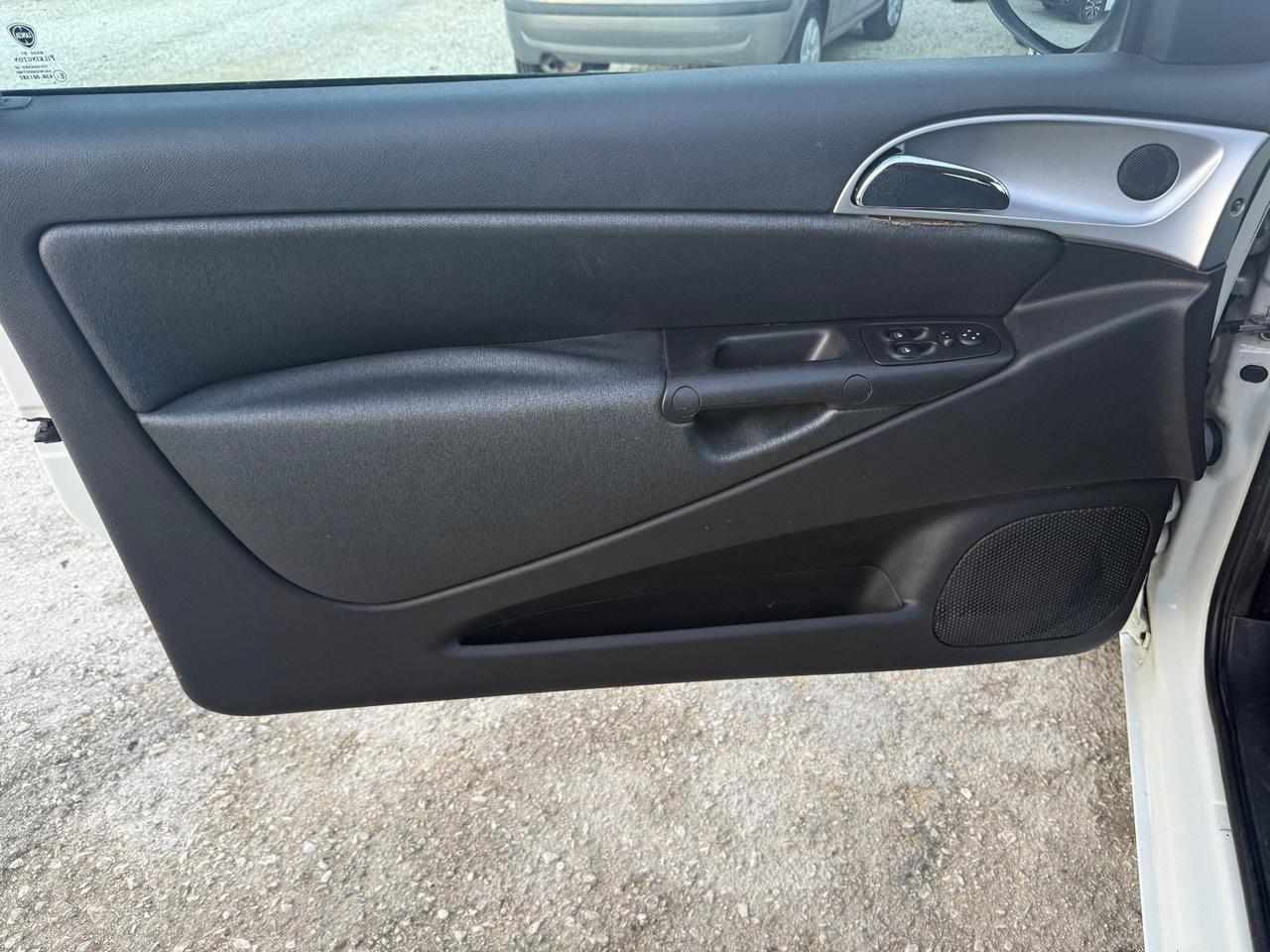 Lancia Ypsilon 1.2 Platino