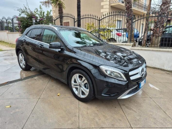 Mercedes-benz GLA 200 GLA 200 CDI Automatic Premium