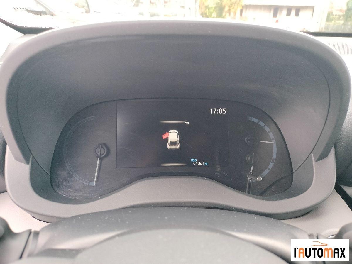 TOYOTA - Yaris Cross 1.5h Business 116cv e-cvt