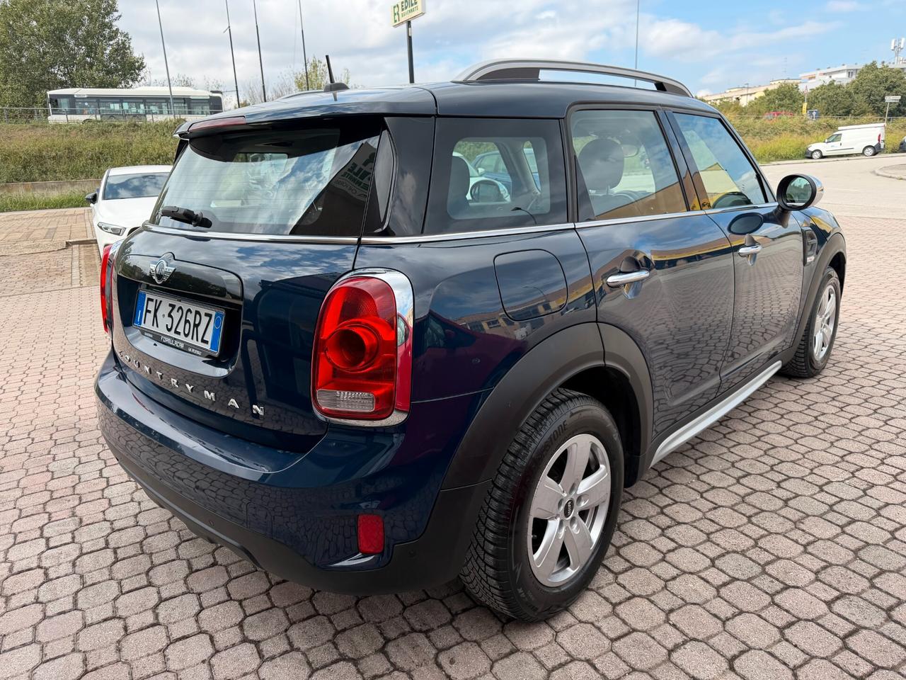 Mini Cooper D Countryman 2017 1.5 One Business EURO 6 NEOPATENTATI