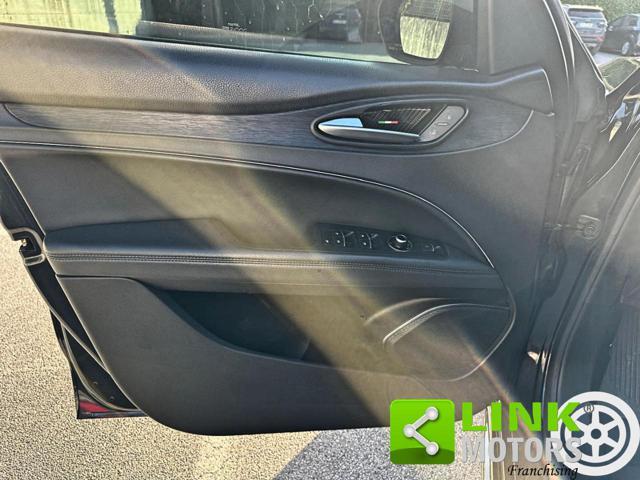 ALFA ROMEO Stelvio 2.2 Turbodiesel 190 CV AT8 Q4 Business Garanzia