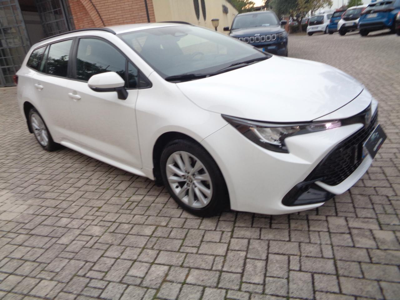 Toyota Corolla Touring Sports 1.8 Hybrid Active NESSUN VINCOLO DI FINANZIAMENTO