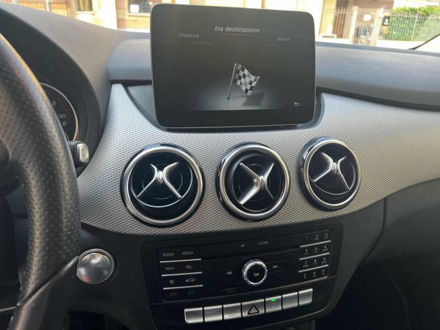 MERCEDES-BENZ B 200 d Automatic Premium