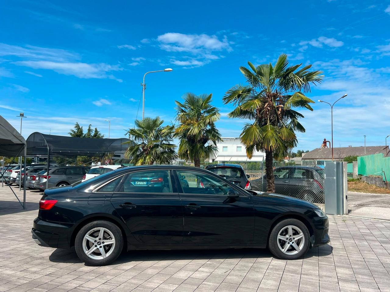 Audi A4 40 TDI S tronic Business