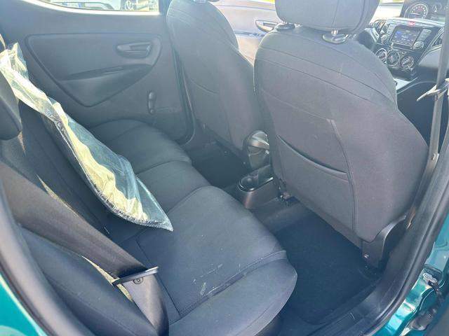 LANCIA Ypsilon 1.2 69 CV 5 porte S&S Gold OK NEOPATENTATO