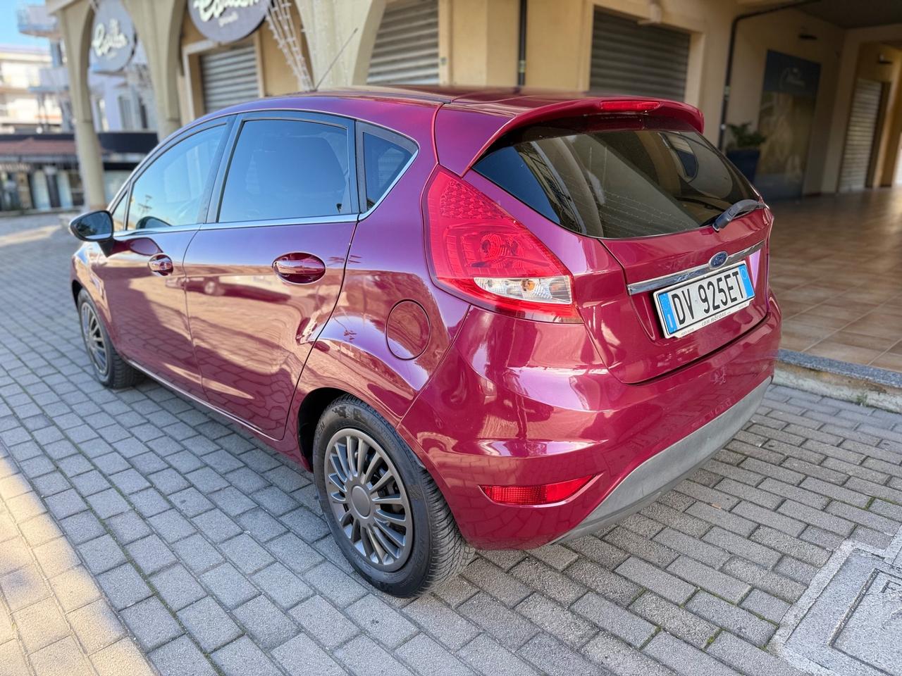 Ford Fiesta 1.4 TDCi 5p. Titanium