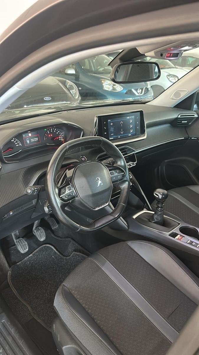 PEUGEOT - 2008 - BlueHDi 100 S&S Allure Navi Pack