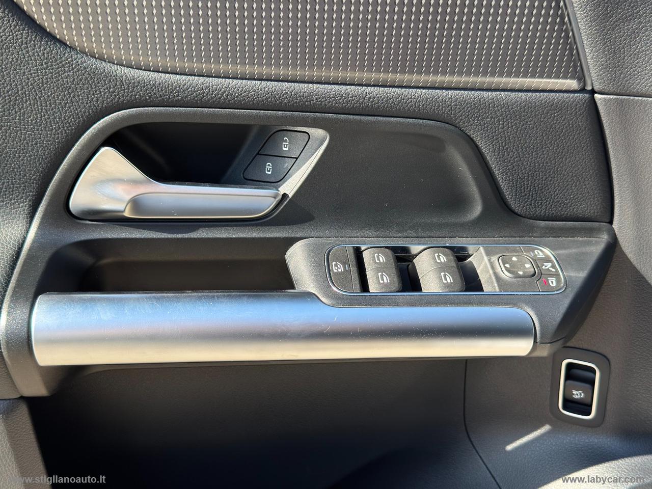 MERCEDES-BENZ GLA 200 d Automatic Sport Plus
