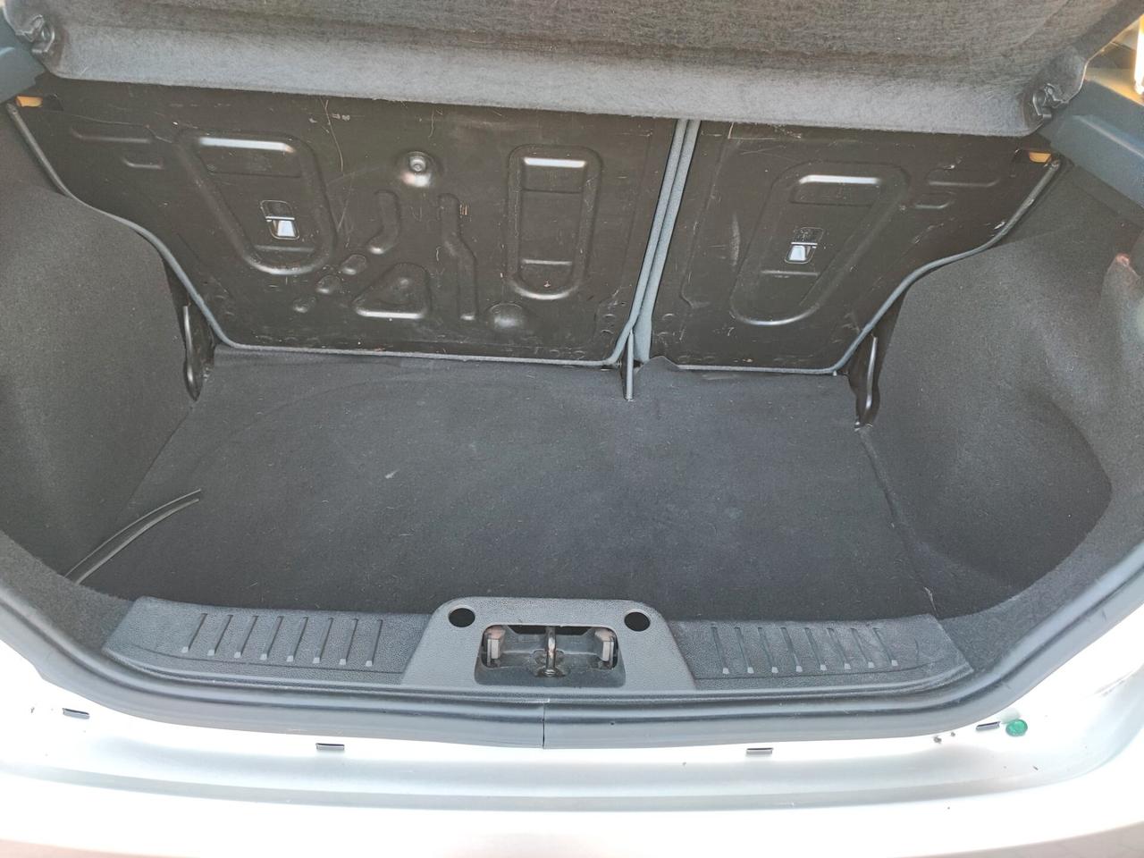 Ford Fiesta Fiesta+ 1.2 82CV 5 porte