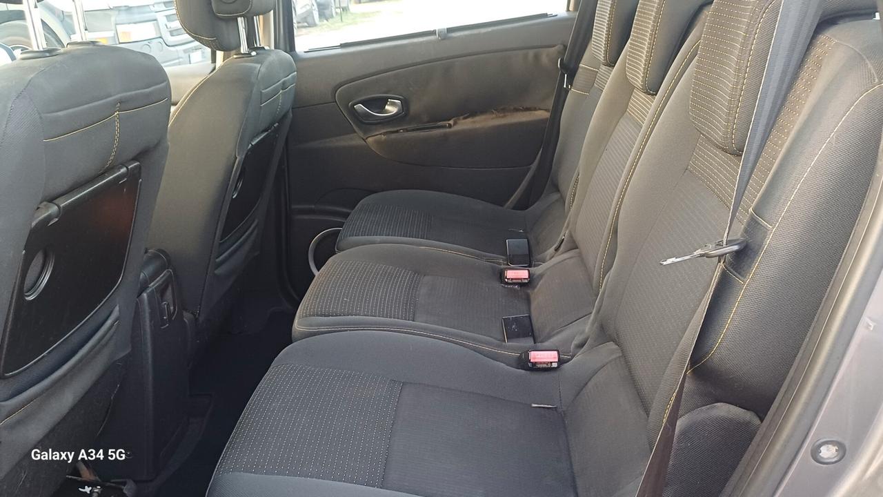 Renault Scenic Scénic X-Mod 1.5 dCi 110CV Luxe