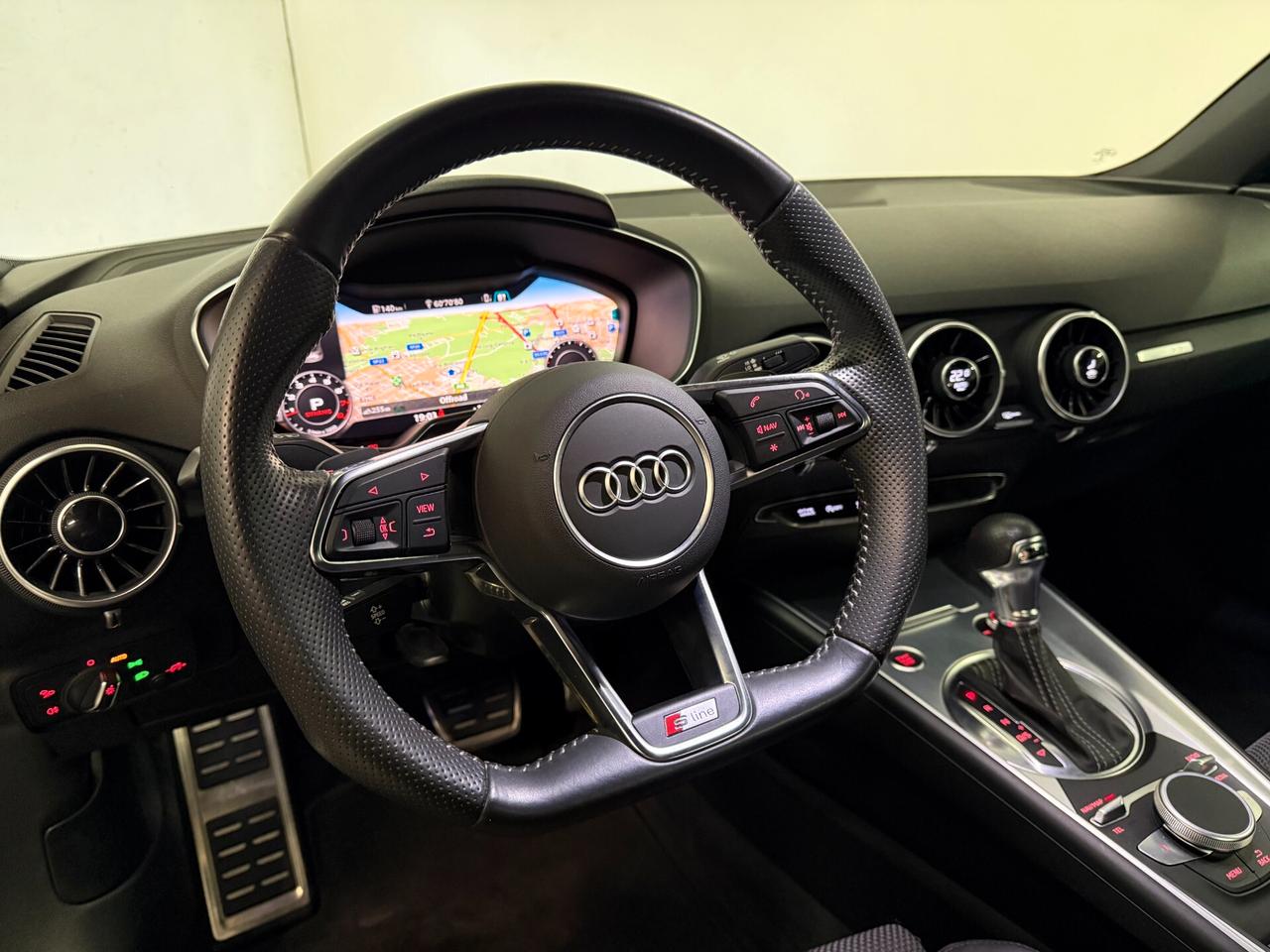 Audi TT Coupé 1.8 TFSI S tronic