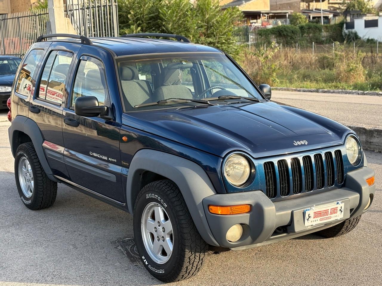 Jeep Cherokee SPORT 2.5 CRD AUTOCARRO 4 POSTI
