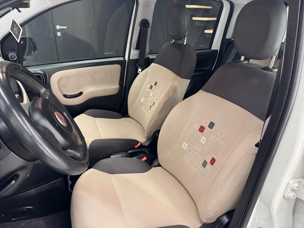 Fiat Panda 1.3 MJT 75 CV Lounge 2014
