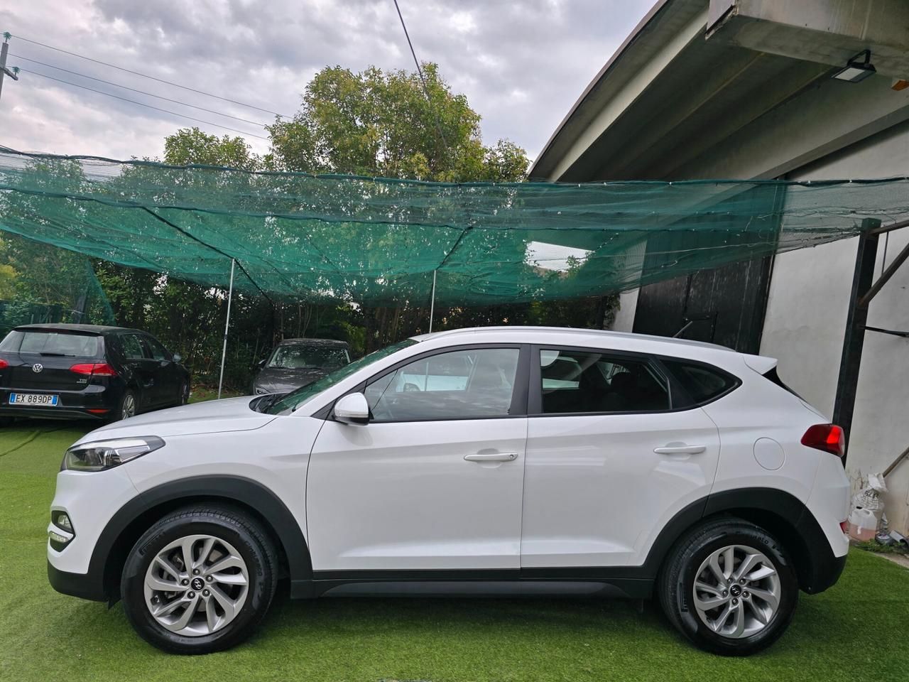 Hyundai Tucson 1.6BENZ 132CV euro6 -2016