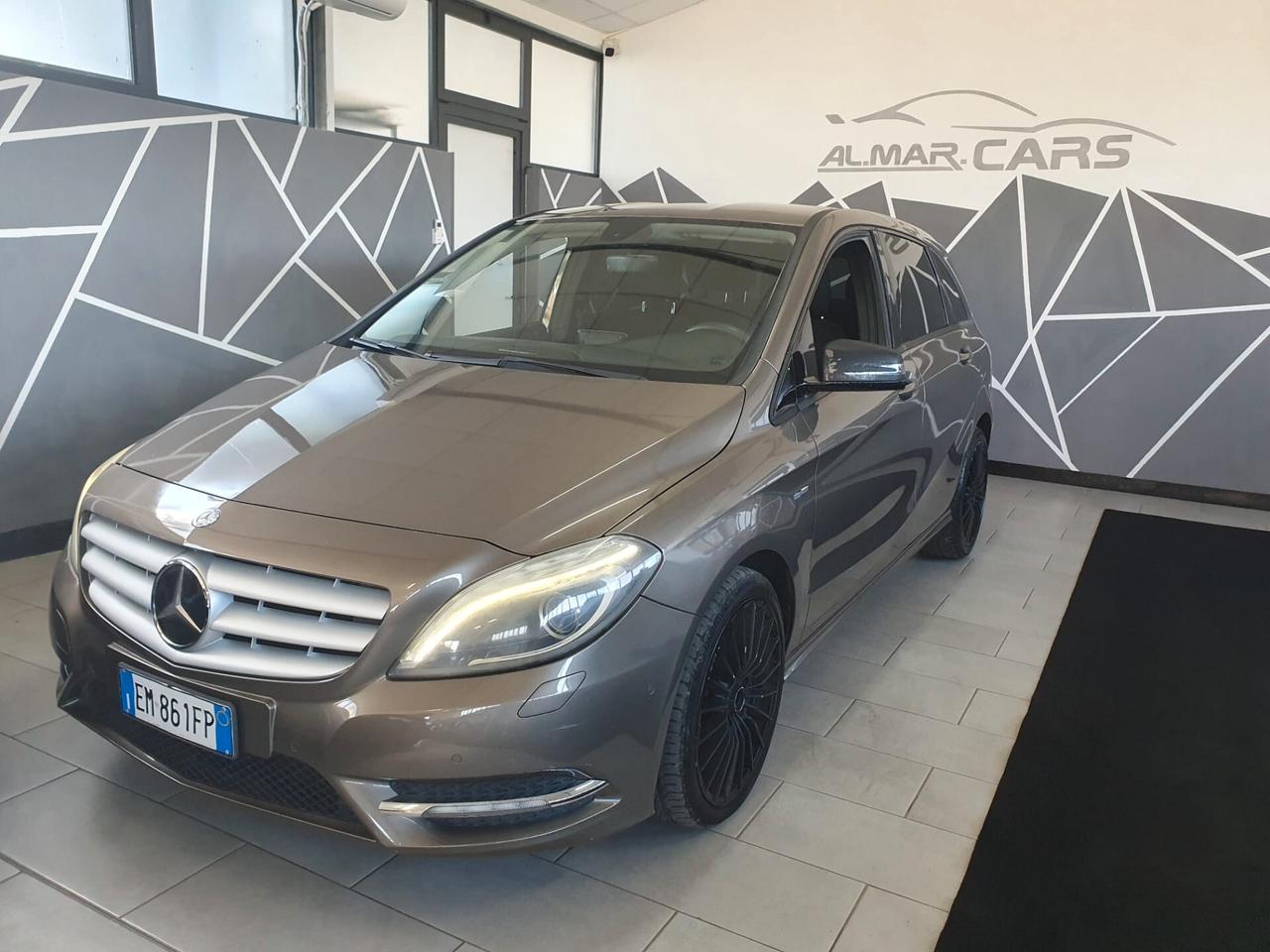Mercedes-benz B 180 BlueEFFICIENCY Premium