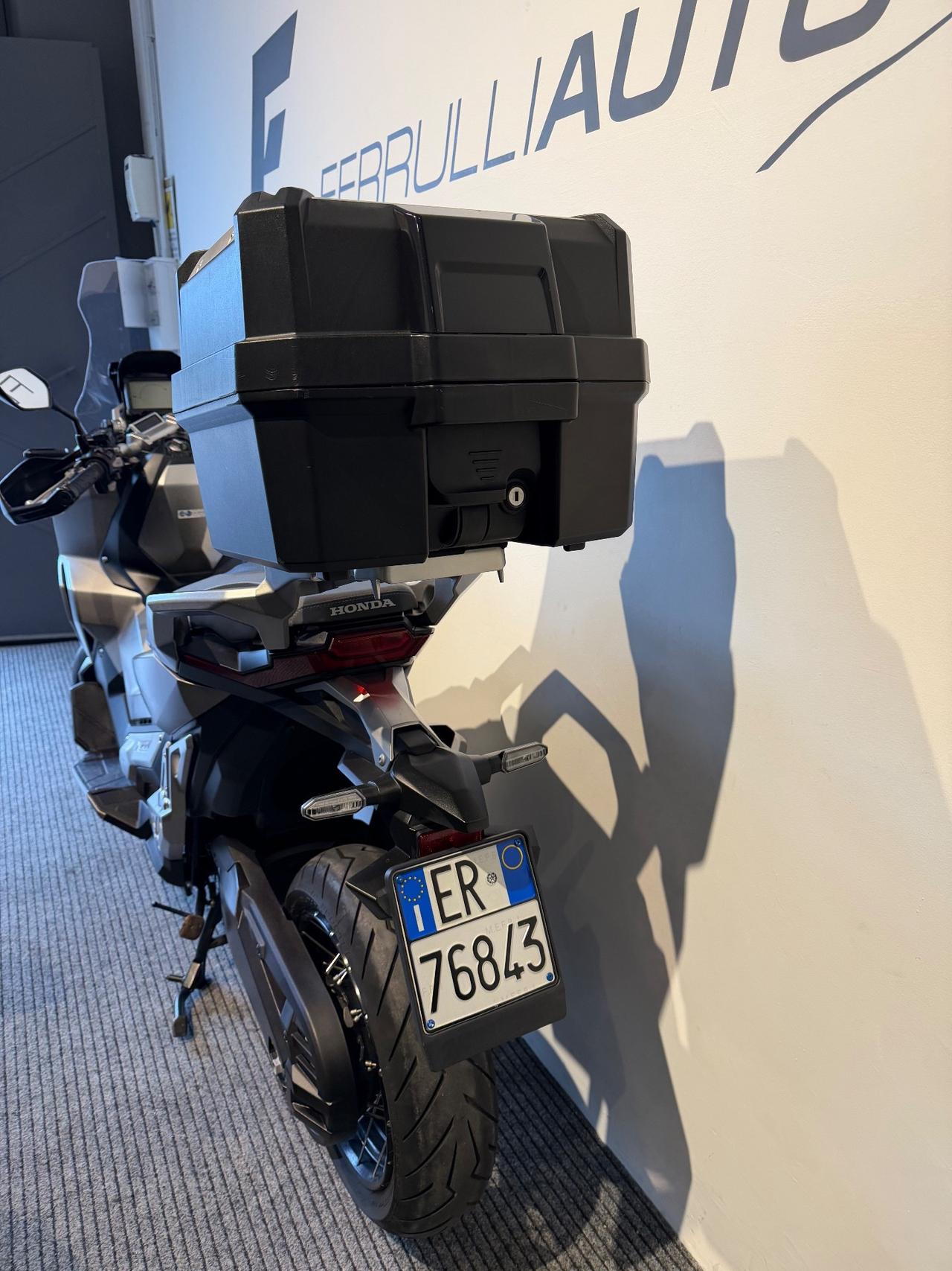 Honda X-ADV 750 Abs dct