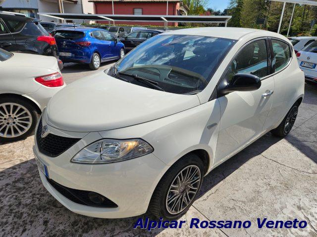 LANCIA Ypsilon 1.2 69 CV 5 porte GPL Ecochic Gold