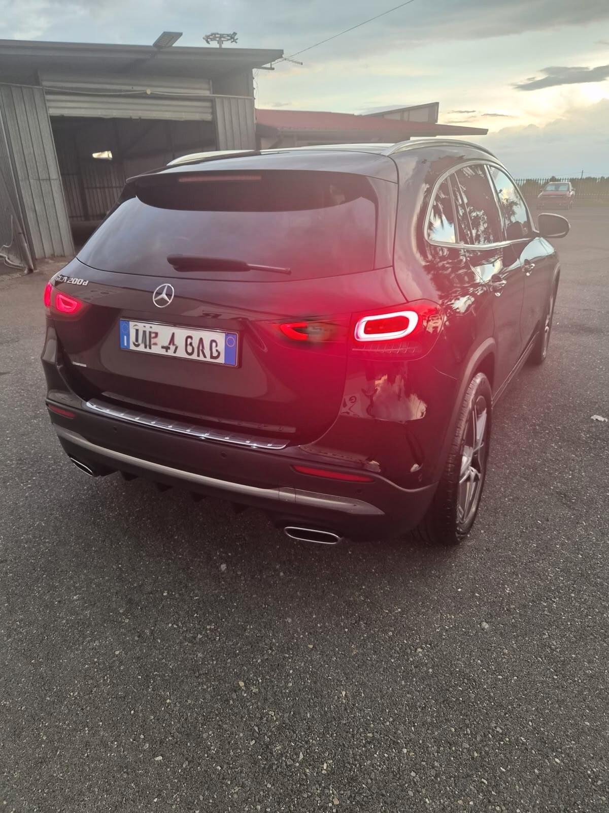 Mercedes-benz GLA 200 d Automatic Premium