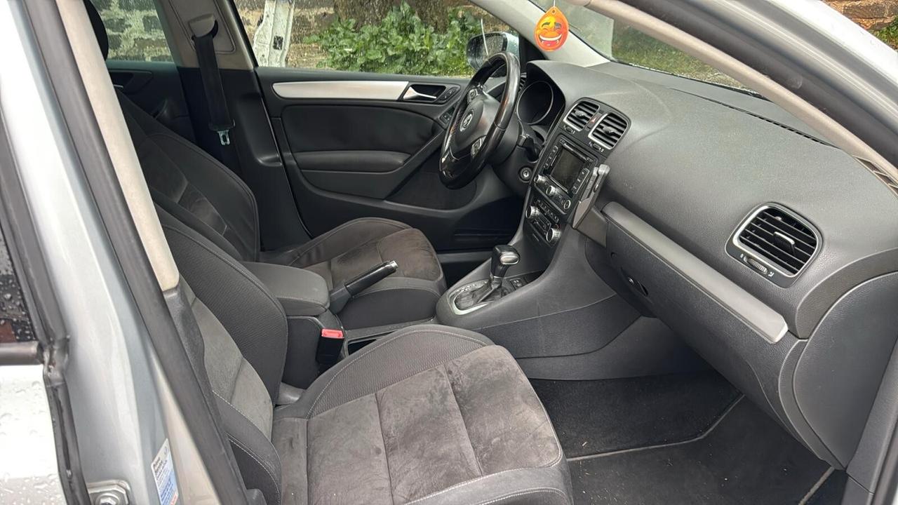 Volkswagen Golf 1.6 TDI DPF DSG 5p. Highline