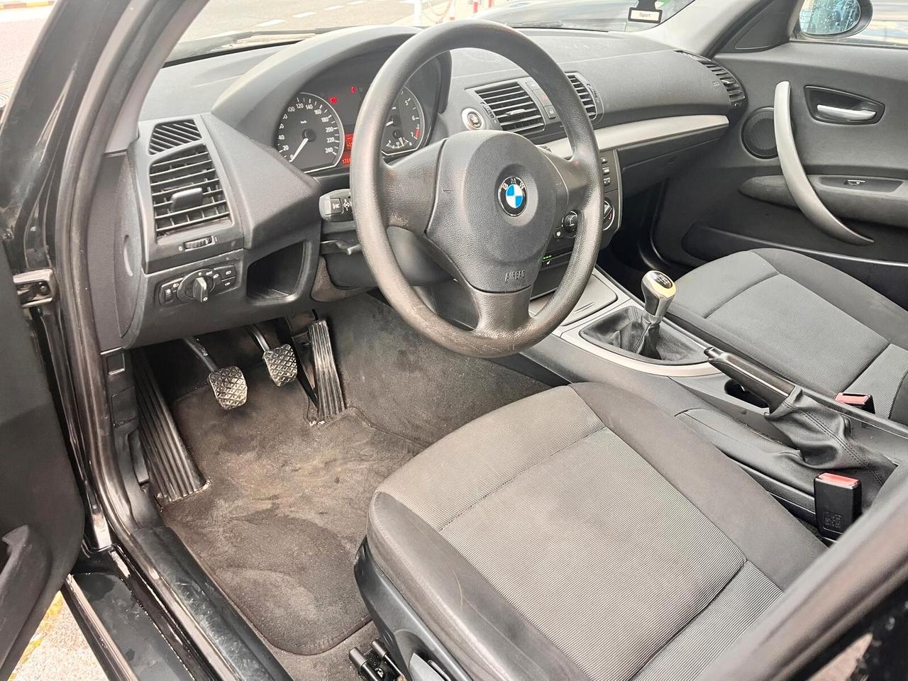 Bmw 116i 5p. Neopatentati