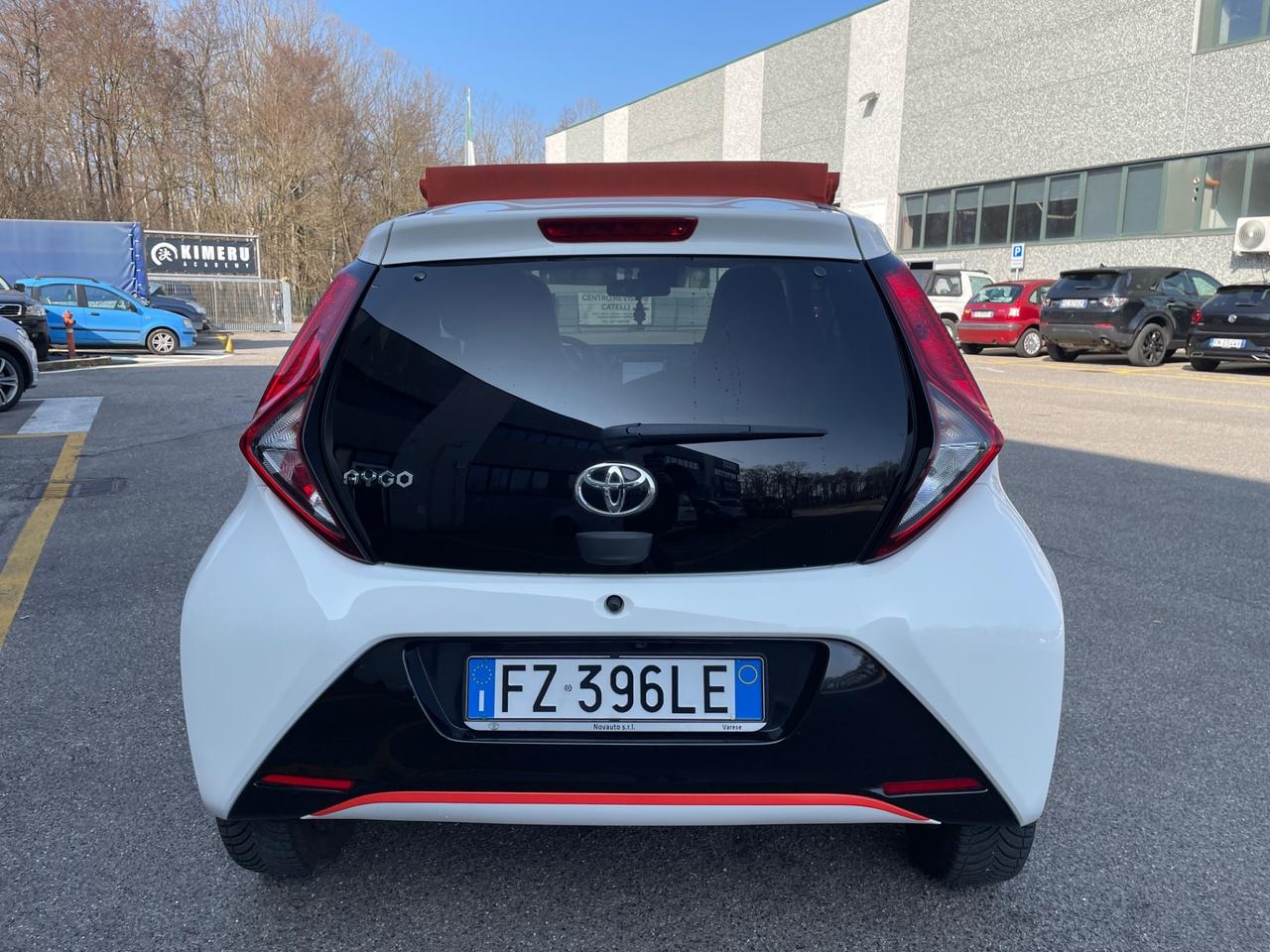 Toyota Aygo Connect 1.0 VVT-i 72 CV 5 porte*Cabrio*Solo 97000km*