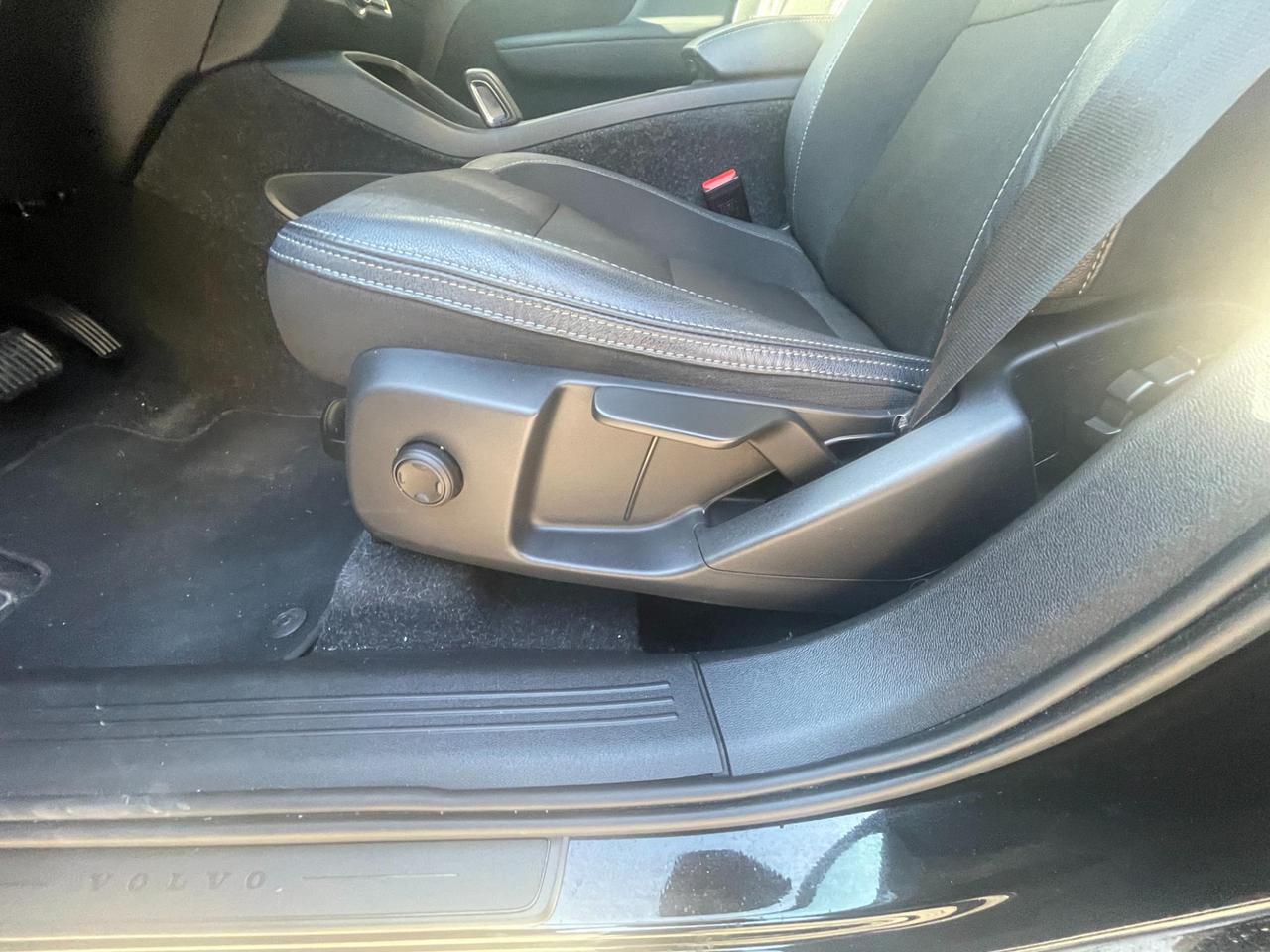 Volvo XC40 1.5 t3 unico proprietario