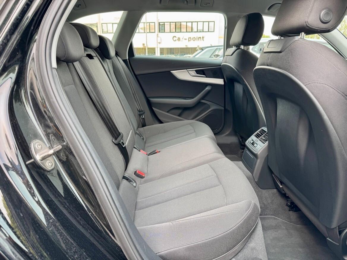 Audi A4 Avant 2.0 TDI 150 CV ultra S tronic