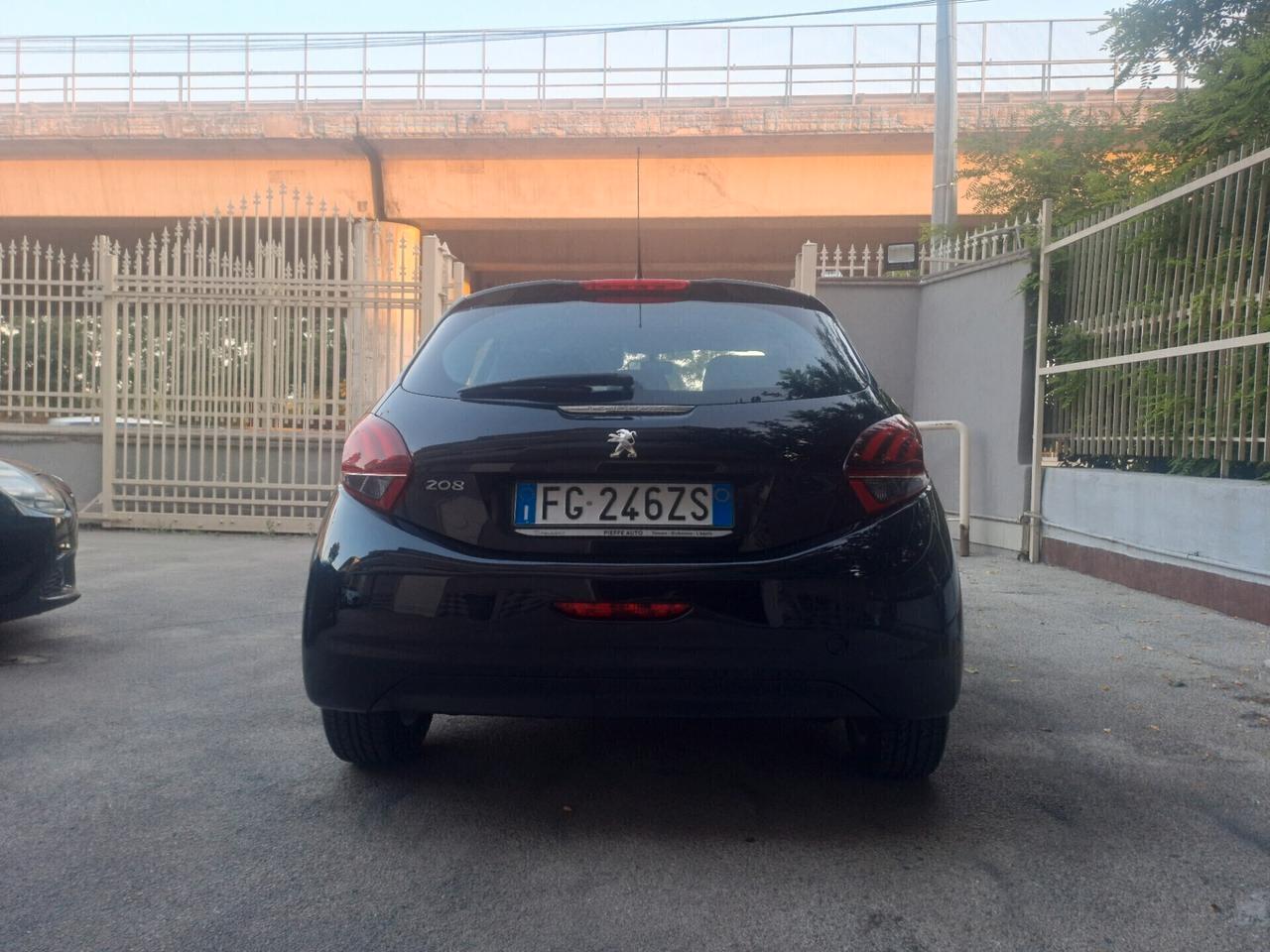Peugeot 208 BlueHDi 75 5 porte Active.Pochi KM